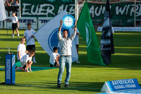 BFV-Vertreter bei der Eröffnung der Regionalliga-Saison