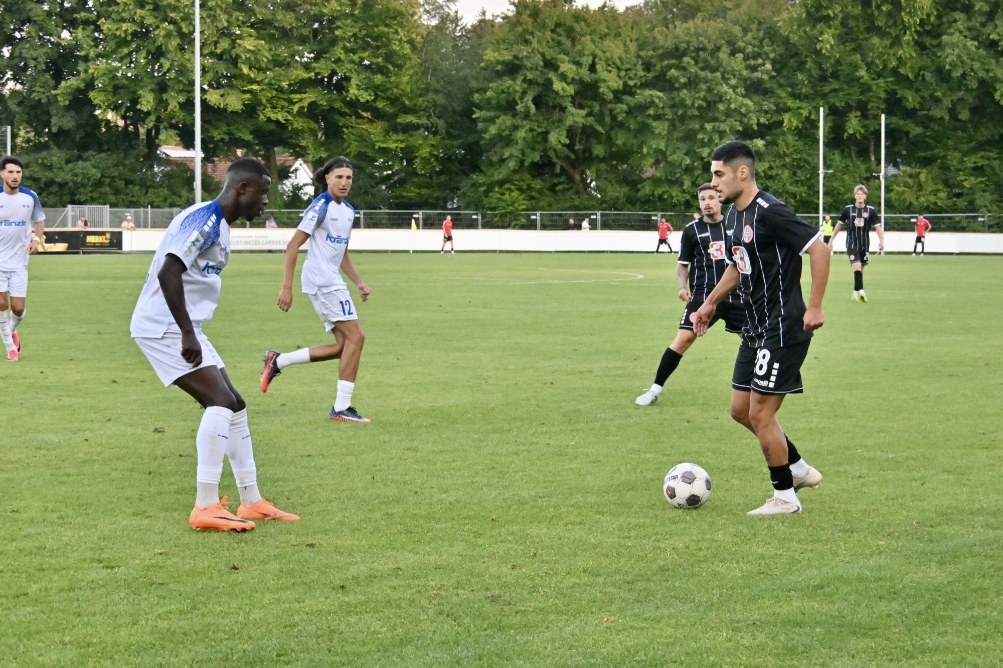 Starkes Debüt: Halit Yilmaz sorgte sofort für frischen Wind im Landsberger Spiel. Foto: Thomas Ernstberger