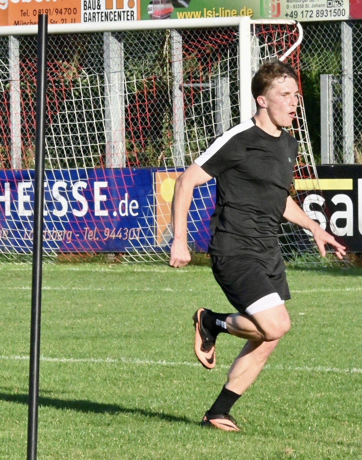 „Bette“ ist zurück: Vizekapitän Lukas Bettrich steht wieder im Kader des TSV Landsberg. Foto: Thomas Ernstberger