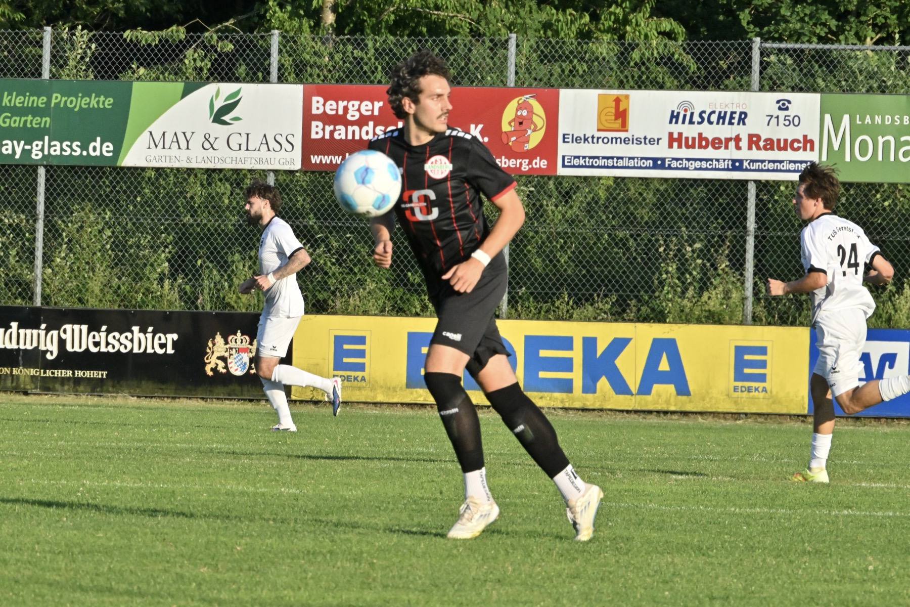 Spielszene des TSV Landsberg in der Vorbereitung auf den Regionalliga-Auftakt