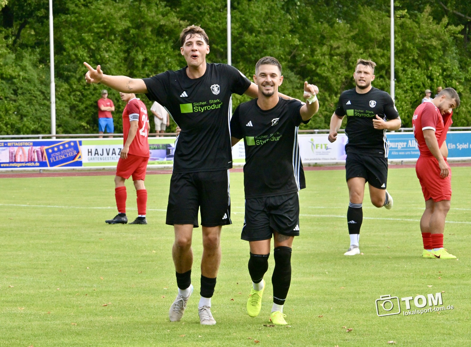 Die Bilder vom 3:0-Sieg des VfL Kaufering in Königsbrunn – Foto 2
