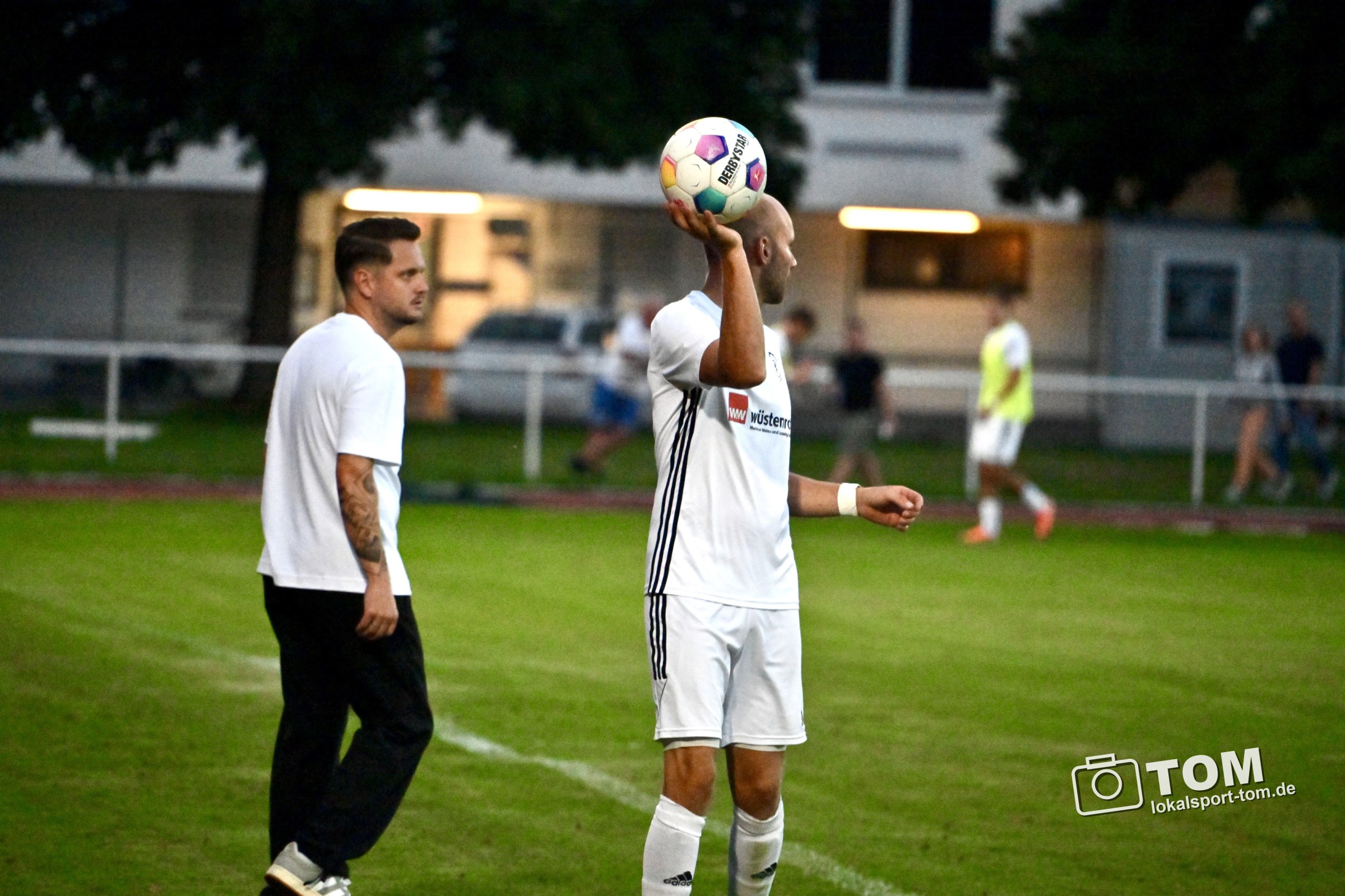 "Butcha" schießt Kaufering zum Sieg in Kaufbeuren – Foto 16