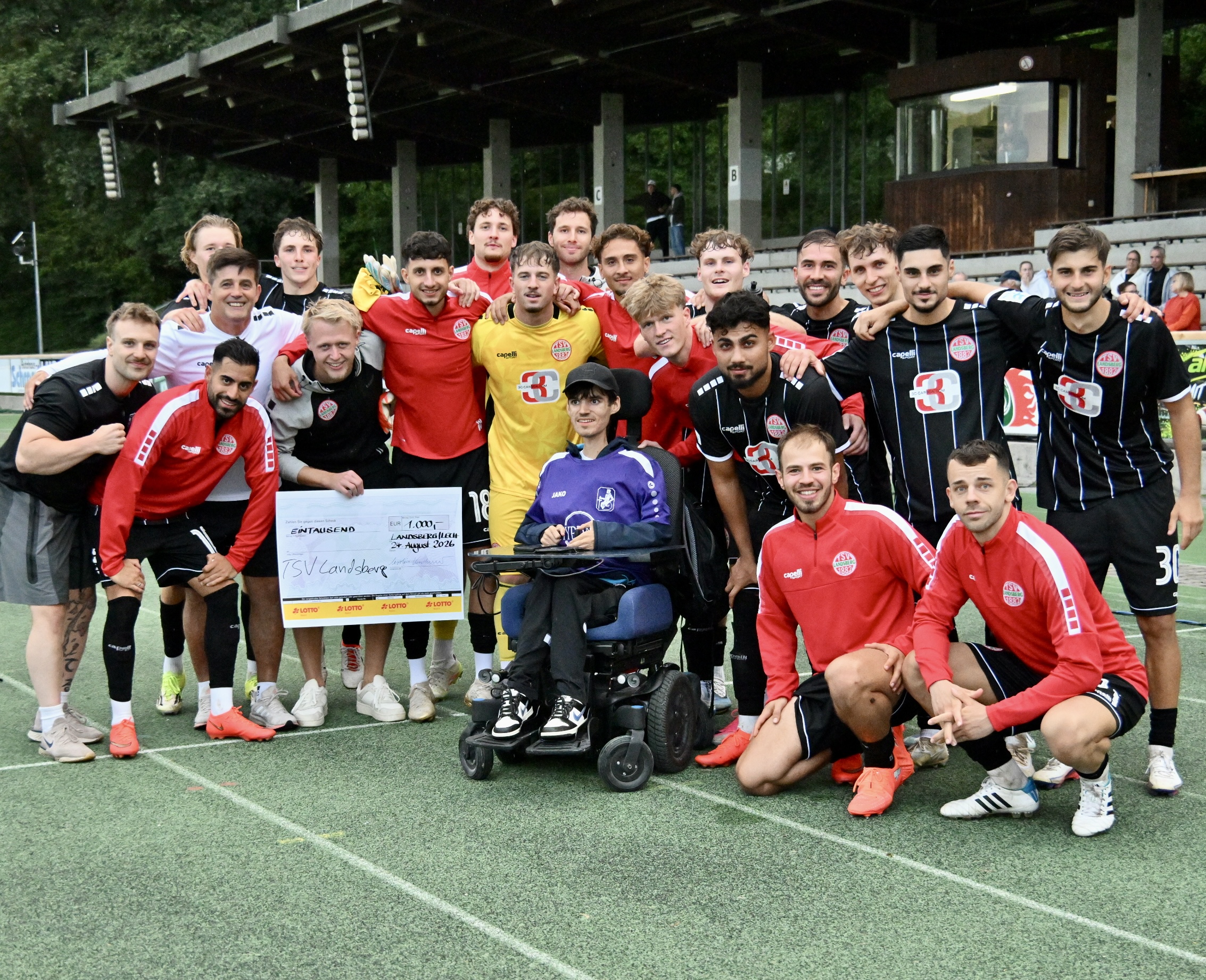 1000 Euro für die Landsberger Pokal-Helden