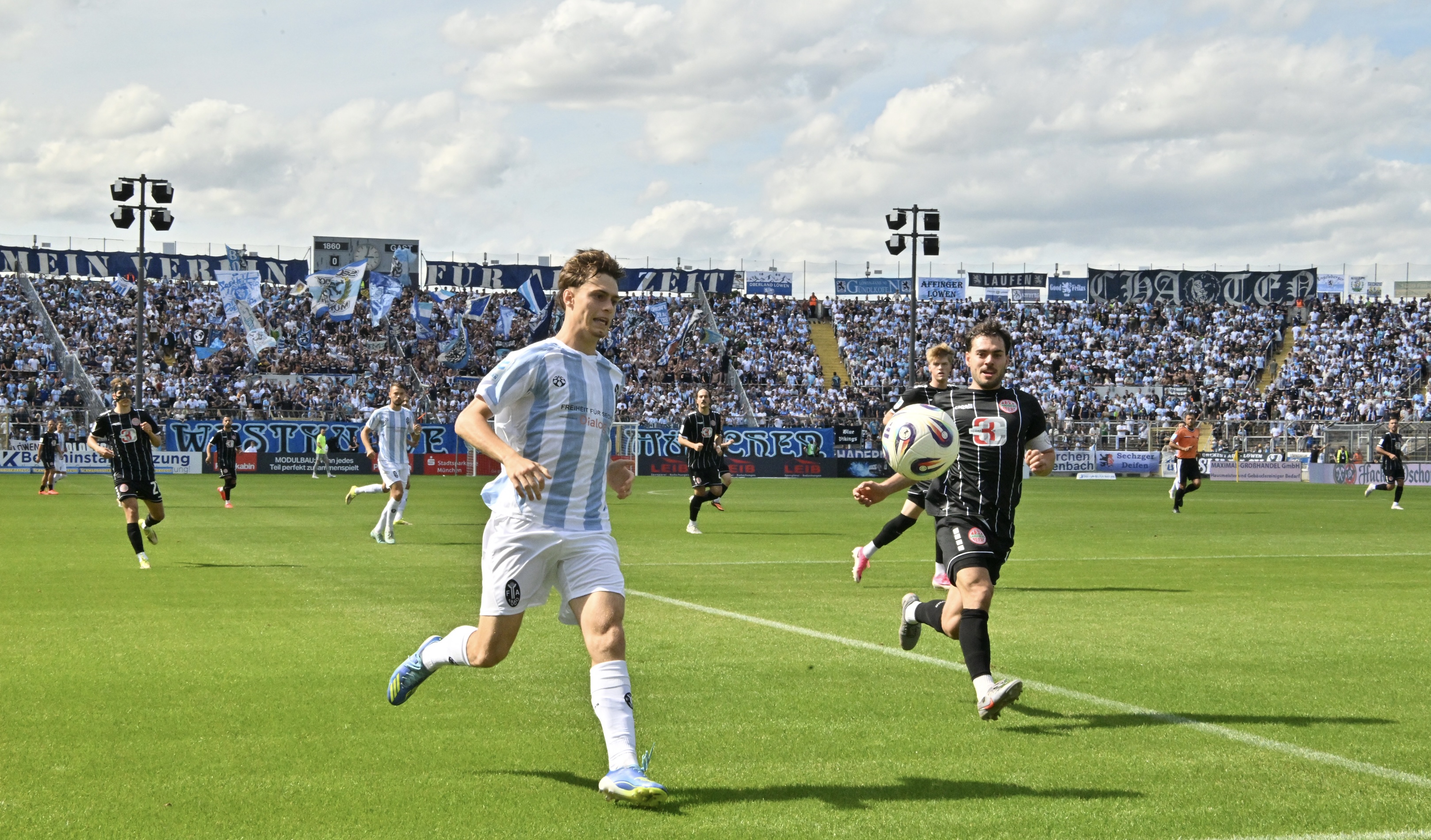 Zusatzbild 1 zu Tolles 1:1! Landsberg holt Punkt bei 1860